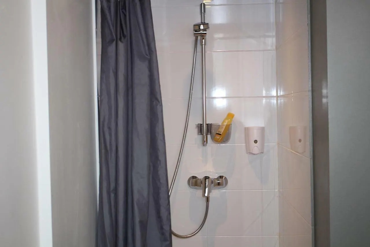 Schaerbeek Funkey Hotel בלגיה