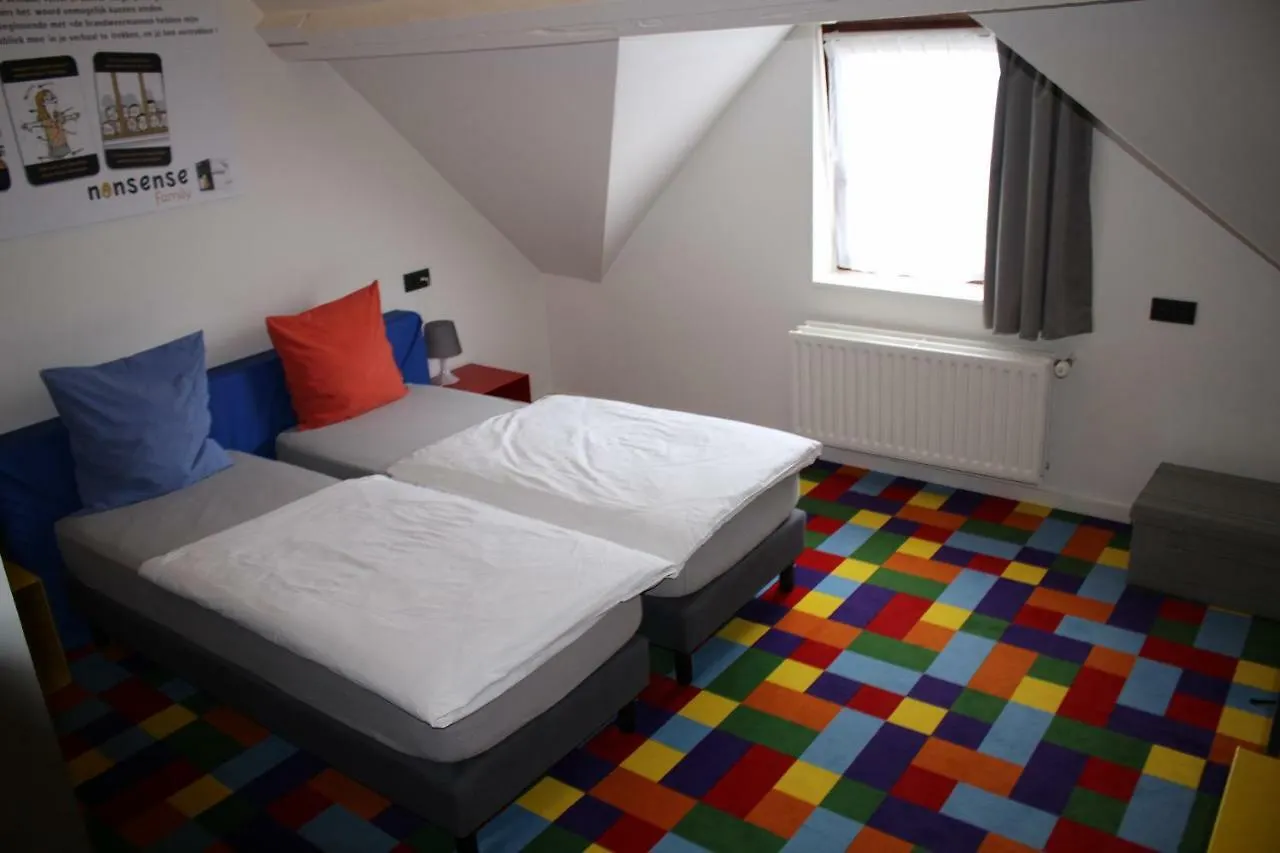 Schaerbeek Funkey Hotel 2*,  בלגיה