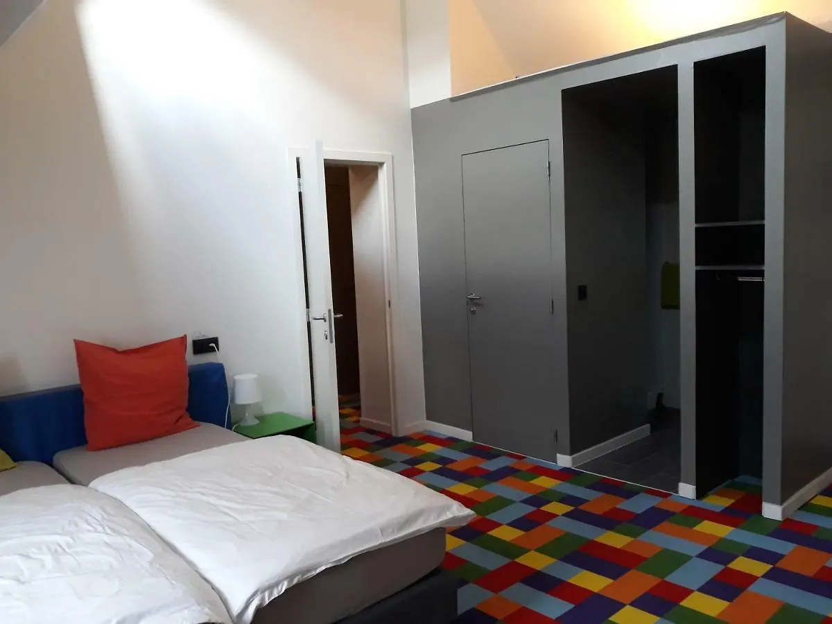 Schaerbeek Funkey Hotel